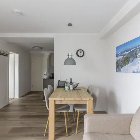 Lively Holiday In Near Bobsleigh Track דירה ווינטרברג